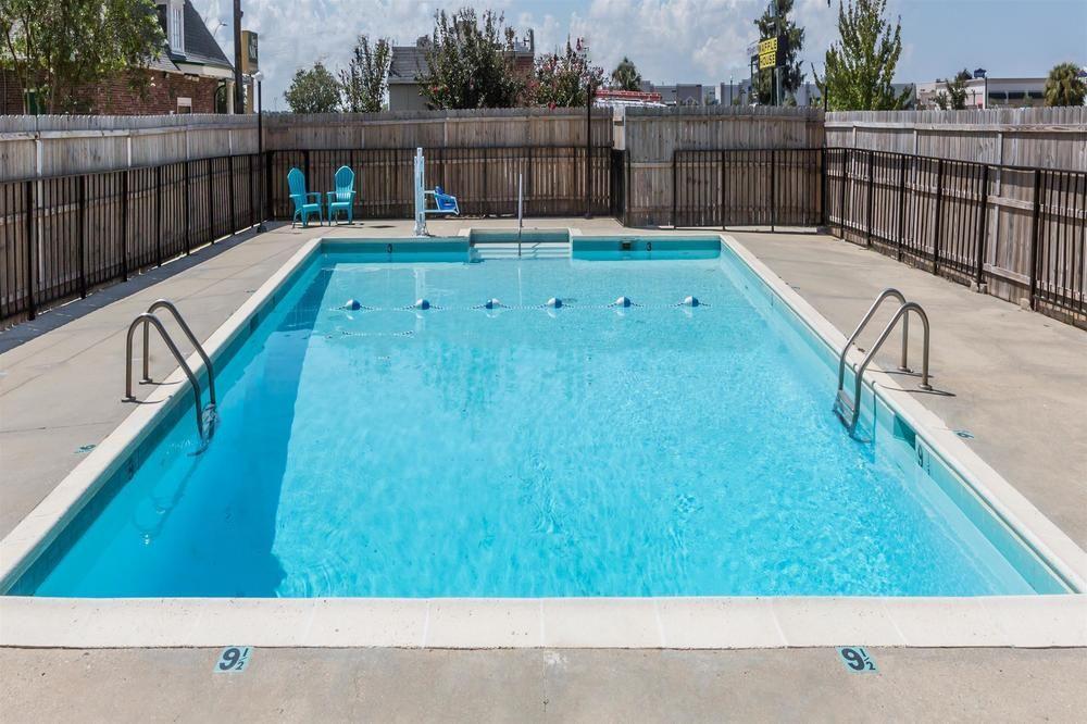Country Inn & Suites By Radisson, New Orleans I-10 East, La 外观 照片