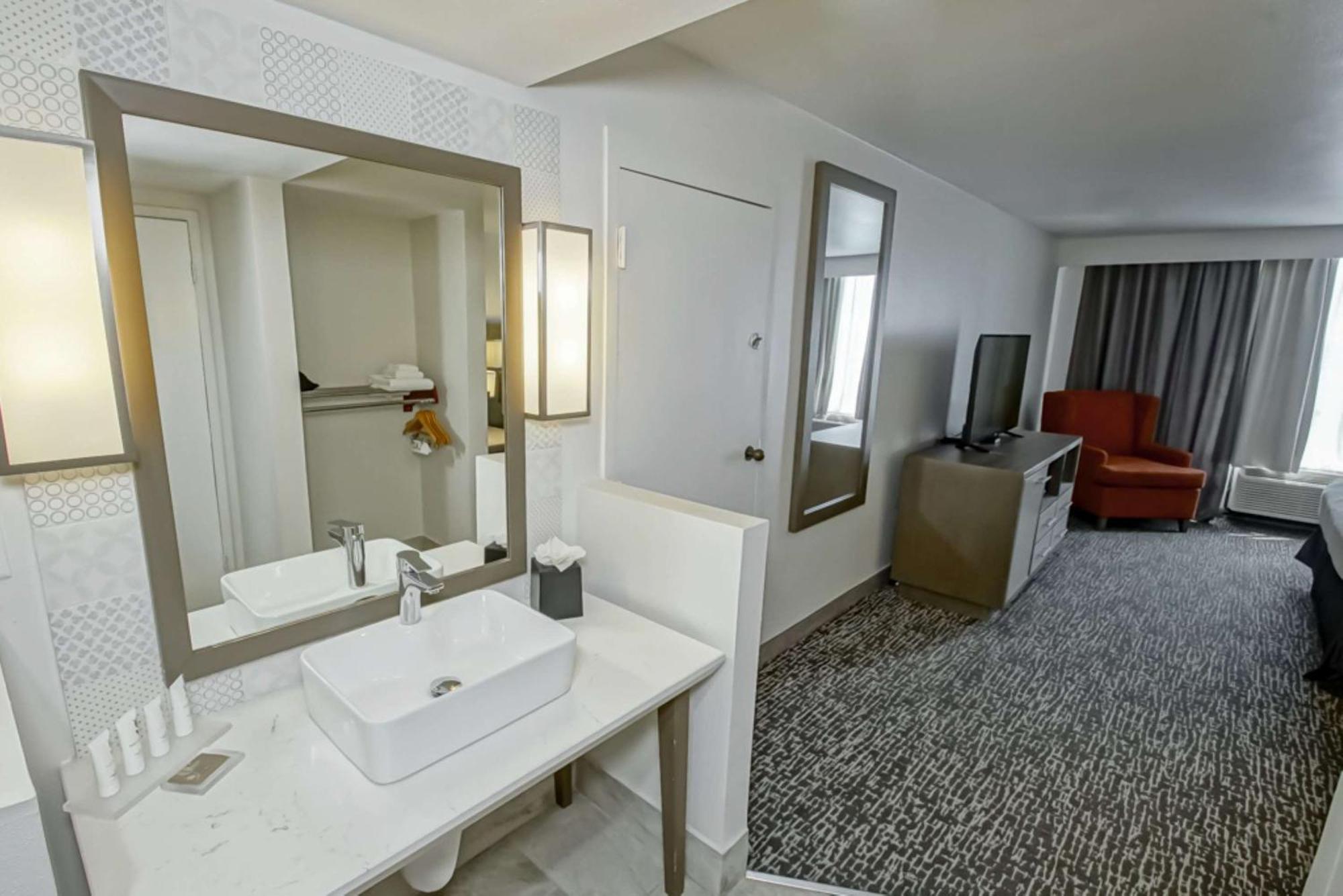 Country Inn & Suites By Radisson, New Orleans I-10 East, La 外观 照片